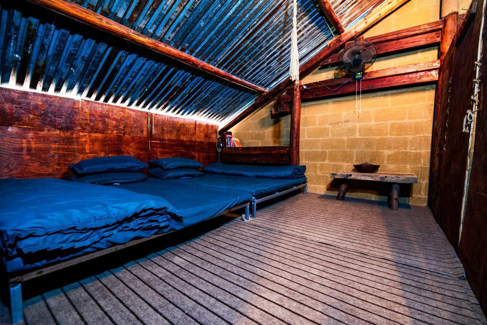 Dong Van Hmong Homestay Exteriér fotografie